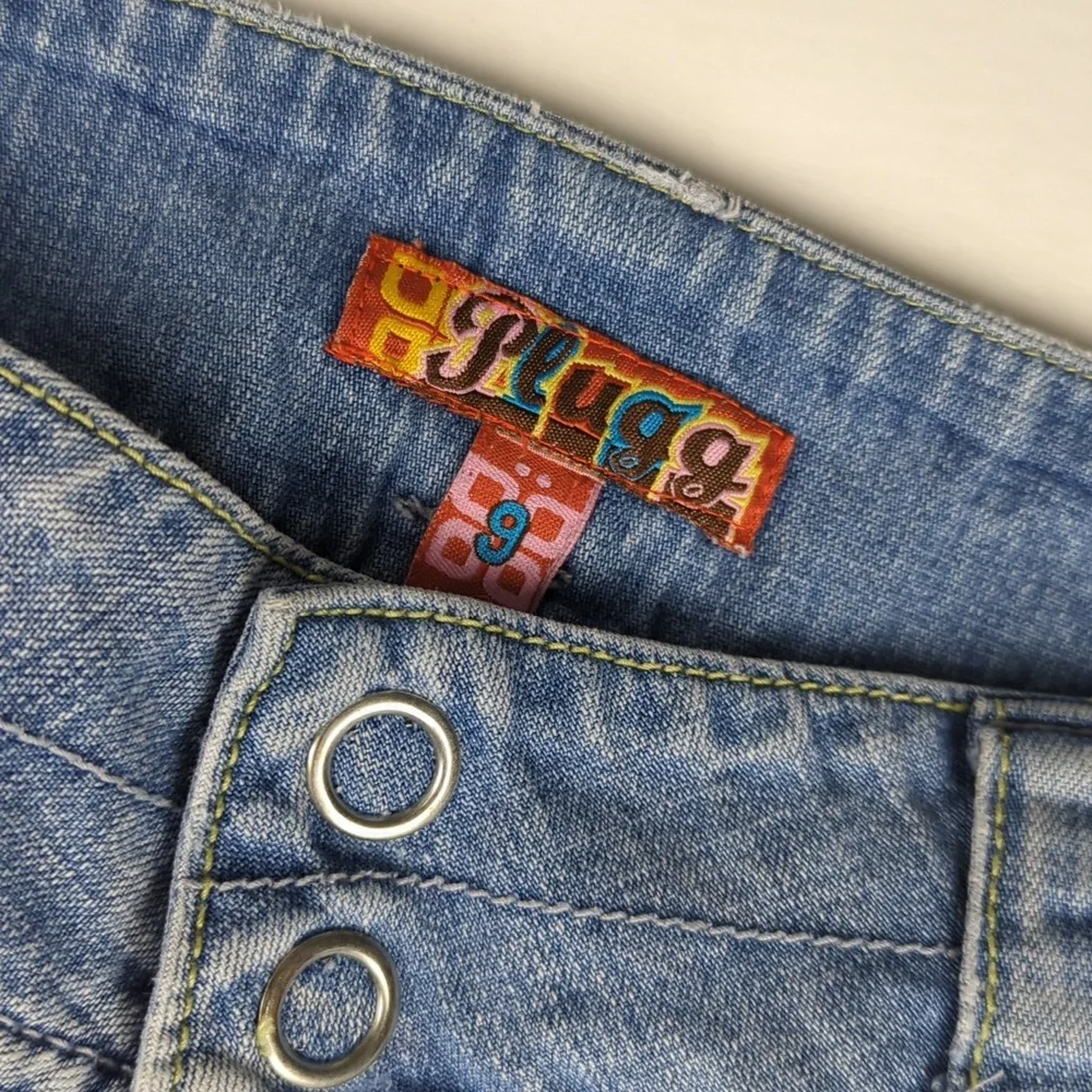 VINTAGE Y2K Plugg Denim Cargo Capri Low Rise Long Shorts